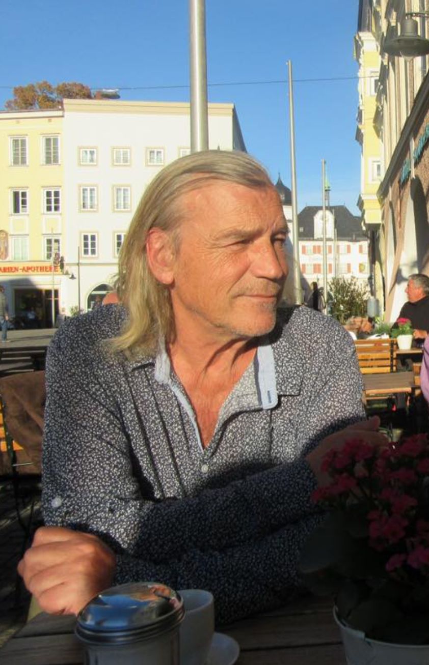 Portrait d'André Villard, ancien professeur de physique à l'ESIEE Paris, auteur du logiciel Music Master